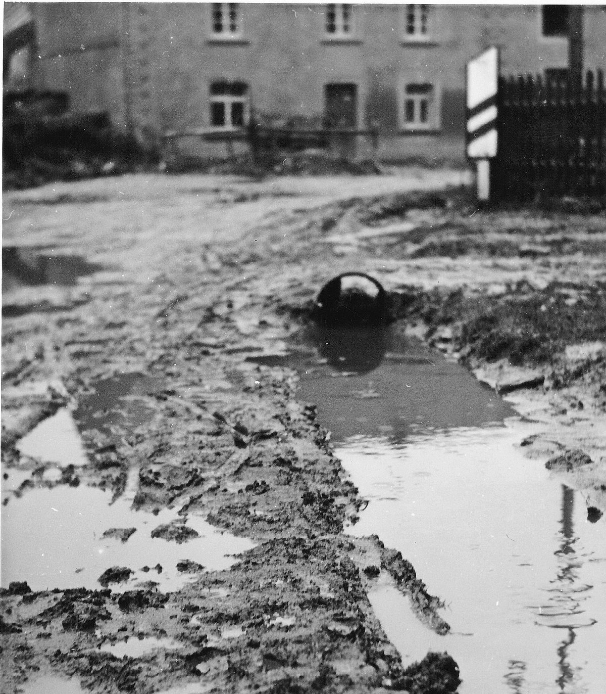 Straßenzustand 1950 Pronsfeld nach dem 2. Weltkrieg