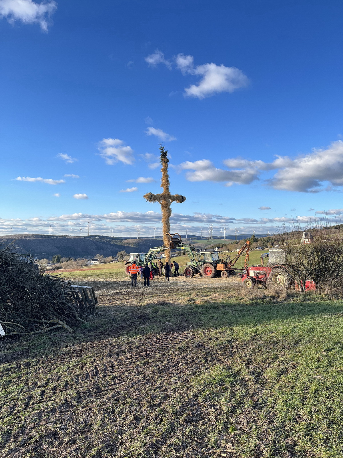 Burgsonntag 2023 Pronsfeld Burgbrennen